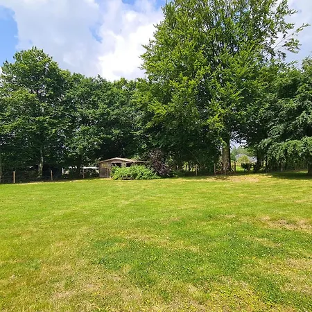 Casa vacanze L'antre Parenthèse De Sainte-cécile Florenville